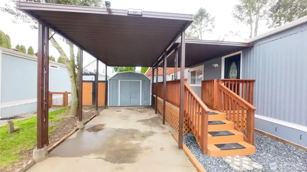 2392 Douglas Road Ferndale WA 98248