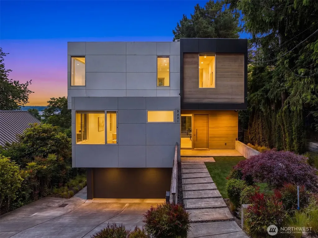 3431 E Superior Street Seattle WA 98122