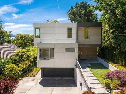 3431 E Superior Street Seattle WA 98122