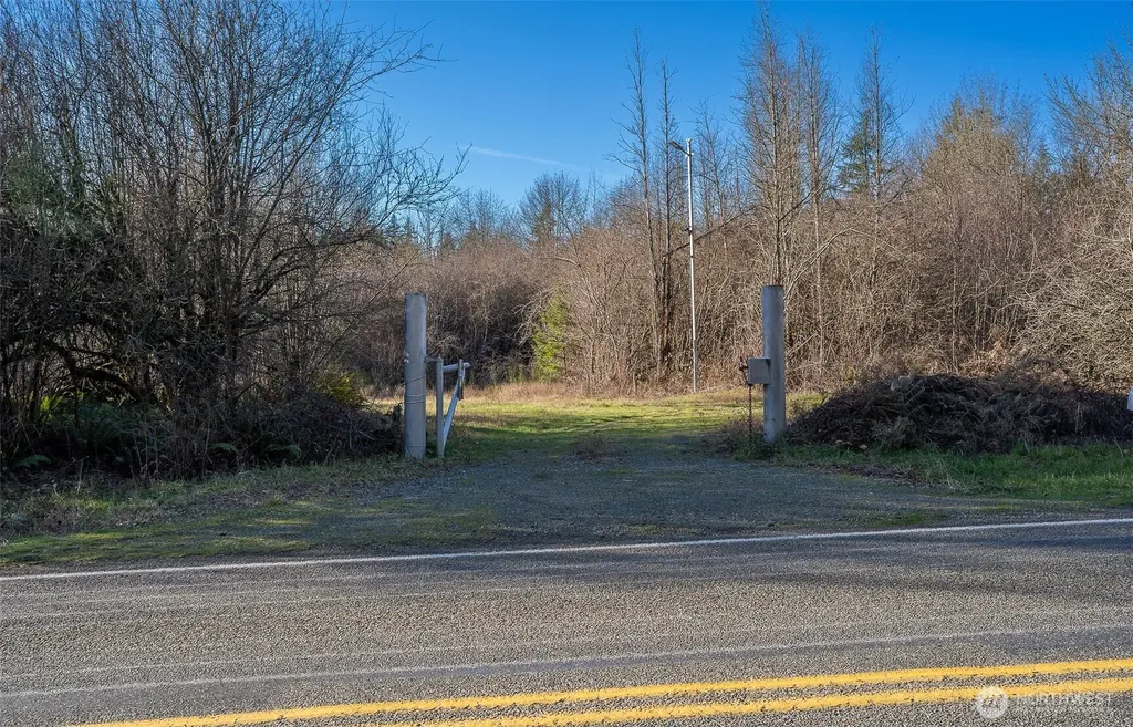 14647 Case Road SW Rochester WA 98579