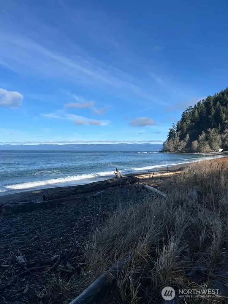 80 Salmon Street Clallam Bay WA 98326