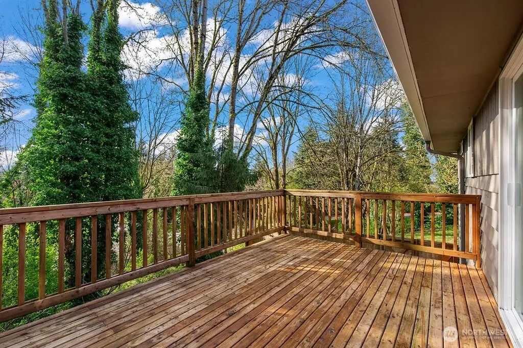 18331 38th Avenue S Seatac WA 98188