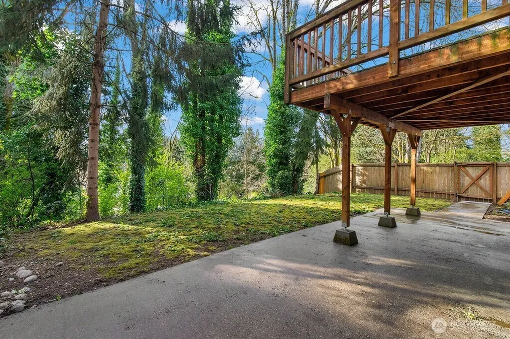 18331 38th Avenue S Seatac WA 98188