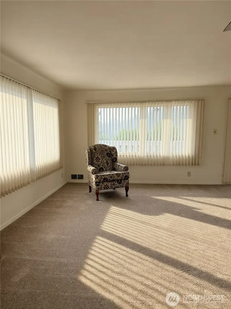 1007 Riverview Drive Aberdeen WA 98520