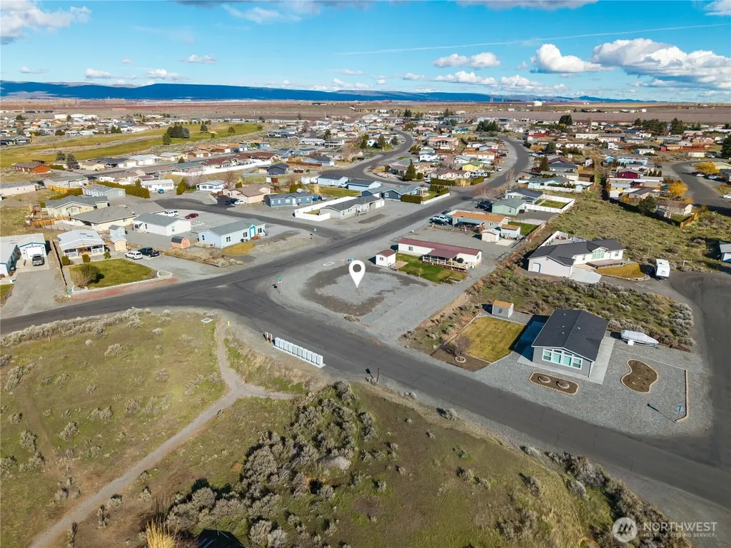 602 Edgewater Way SW Mattawa WA 99349