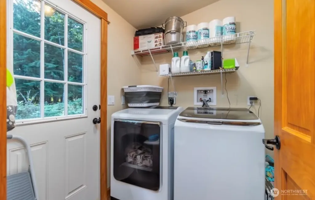 129 Cougar Drive Packwood WA 98361
