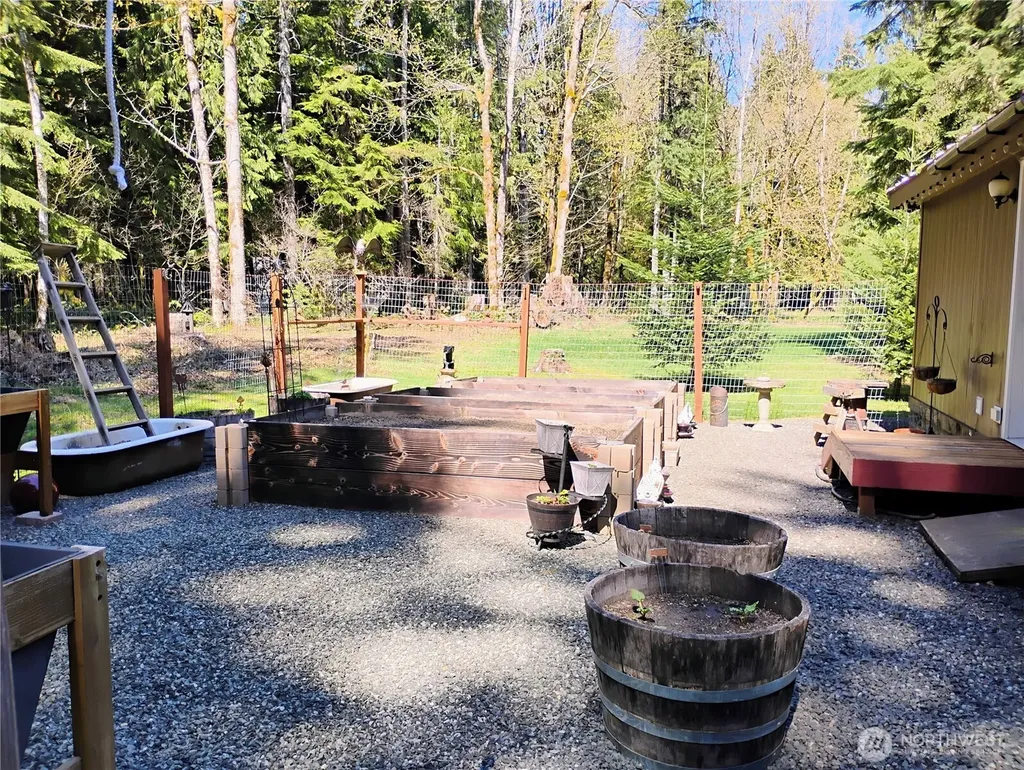 129 Cougar Drive Packwood WA 98361