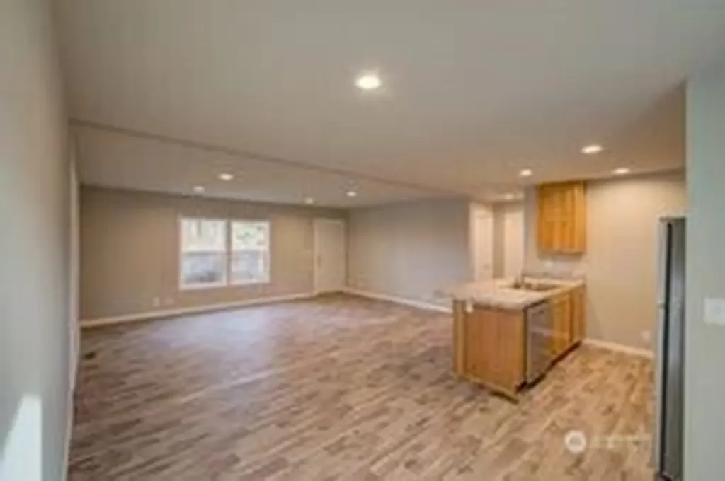 1331 Dolan St. Street Raymond WA 98577