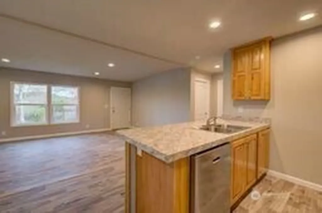 1331 Dolan St. Street Raymond WA 98577