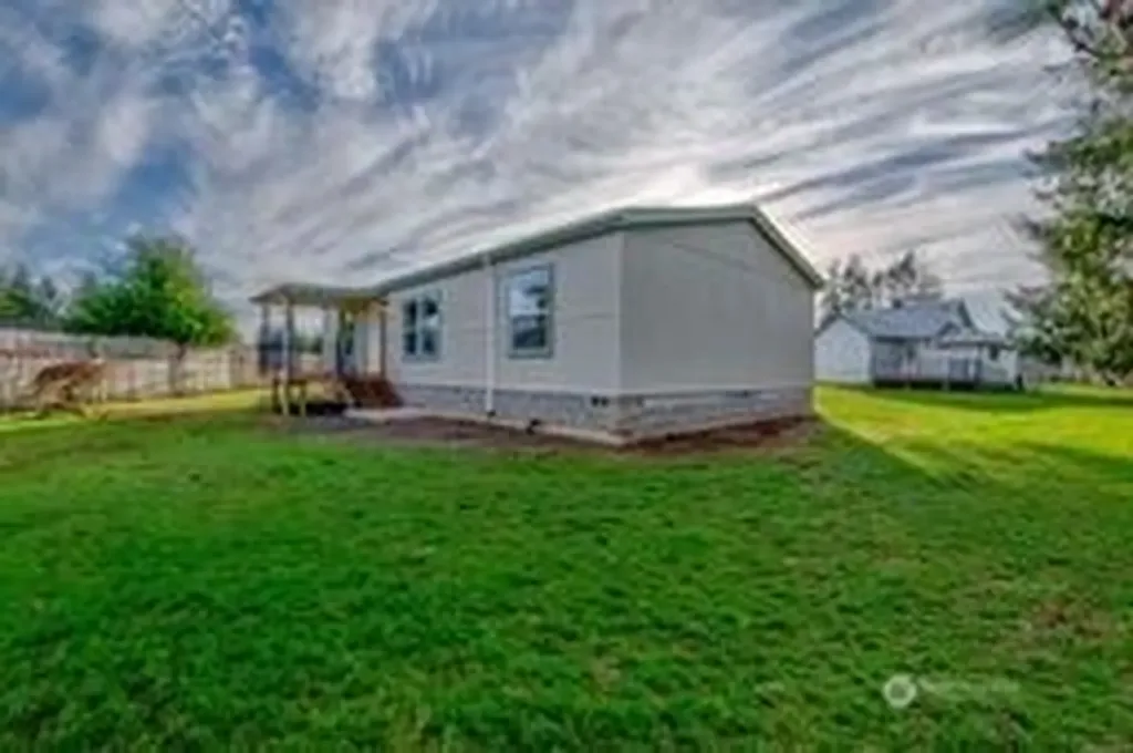 1331 Dolan St. Street Raymond WA 98577
