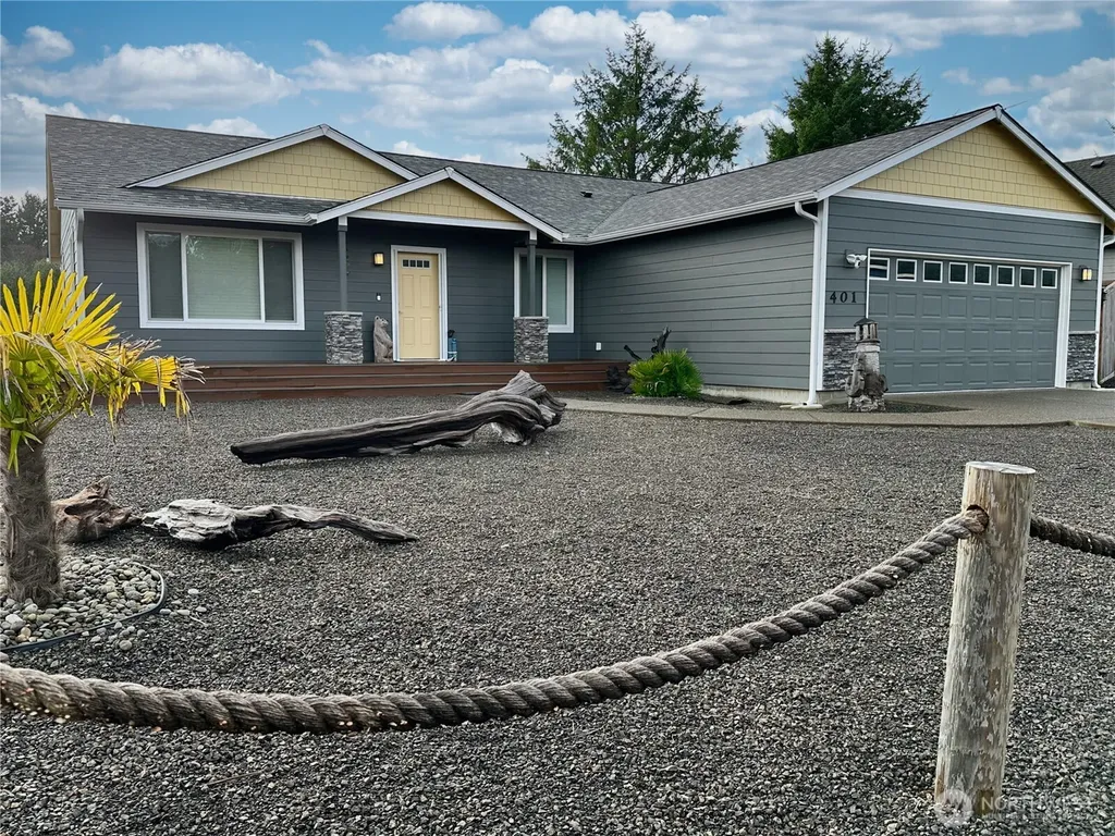 401 Seashore Street SW Ocean Shores WA 98569
