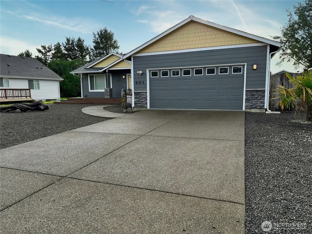 401 Seashore Street SW Ocean Shores WA 98569