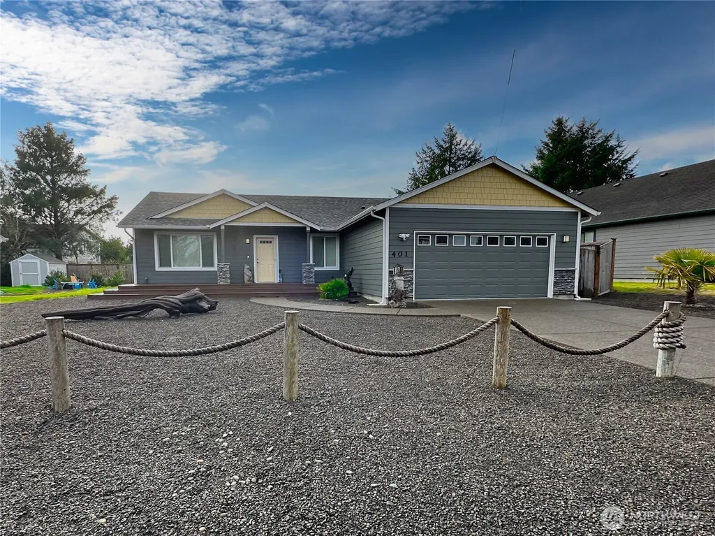 401 Seashore Street SW Ocean Shores WA 98569