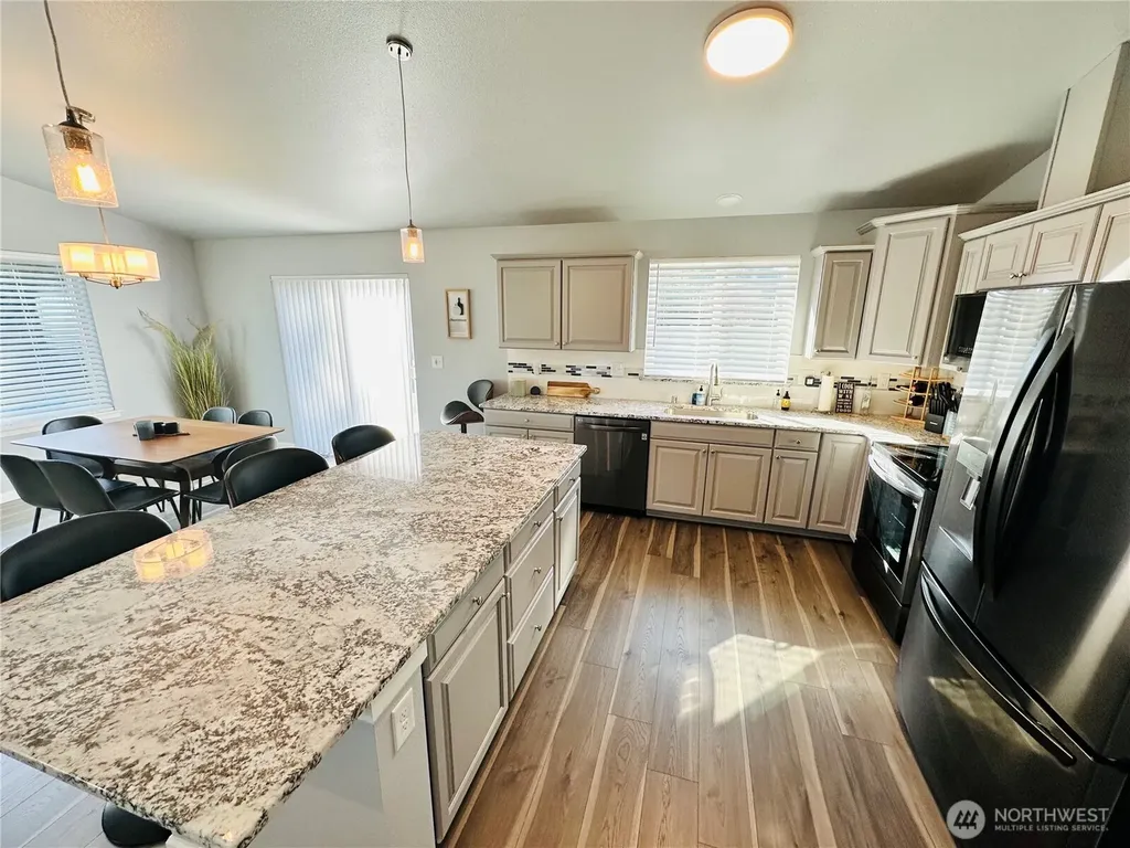 401 Seashore Street SW Ocean Shores WA 98569