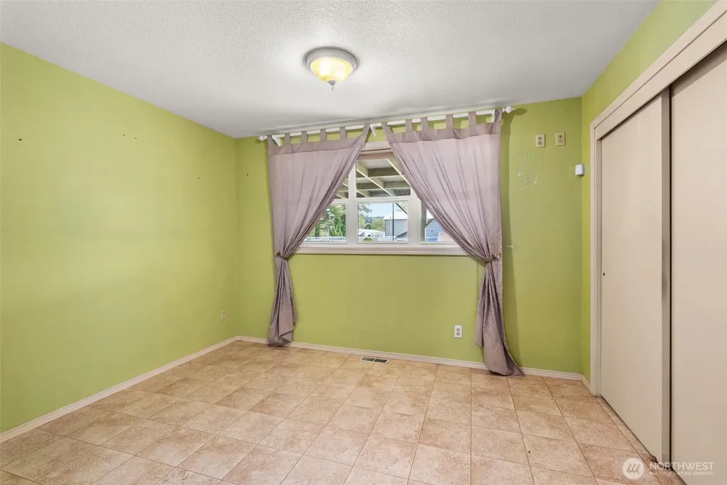 319 E Union Street Centralia WA 98531
