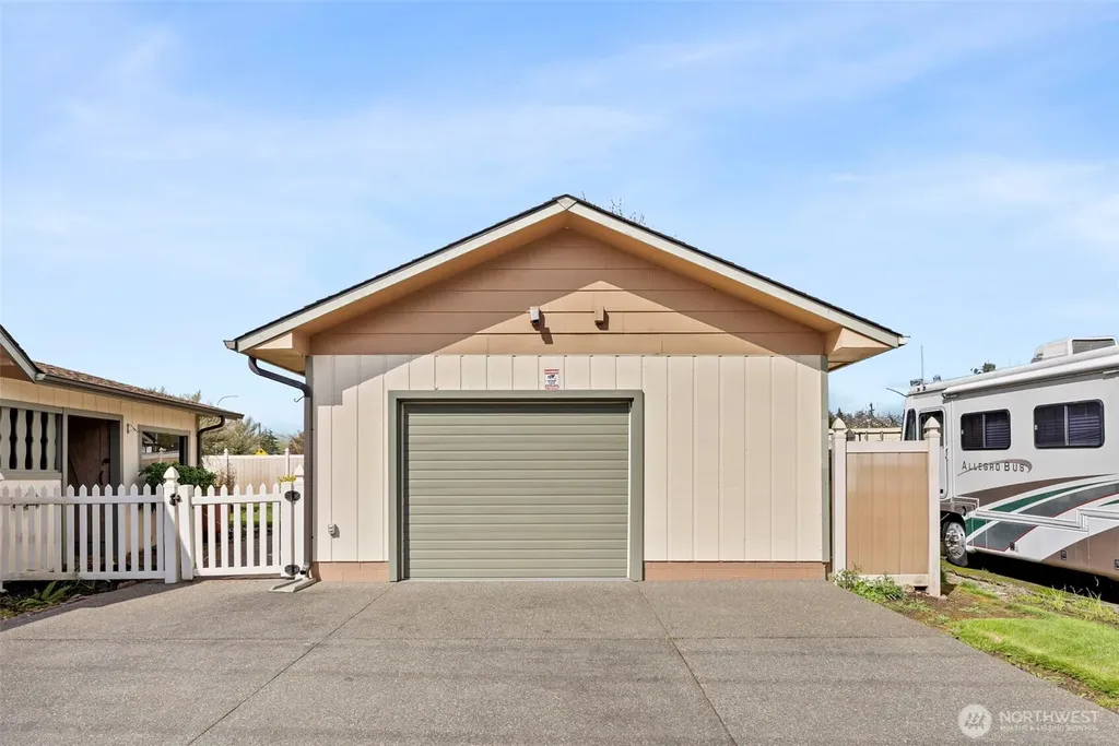 319 E Union Street Centralia WA 98531