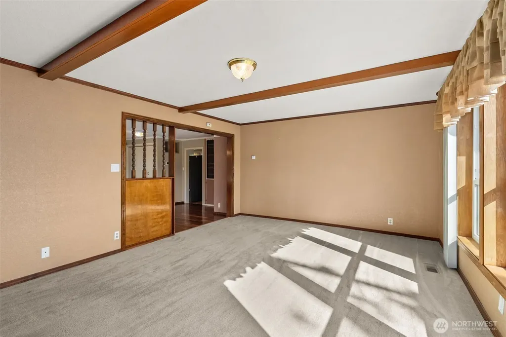 319 E Union Street Centralia WA 98531