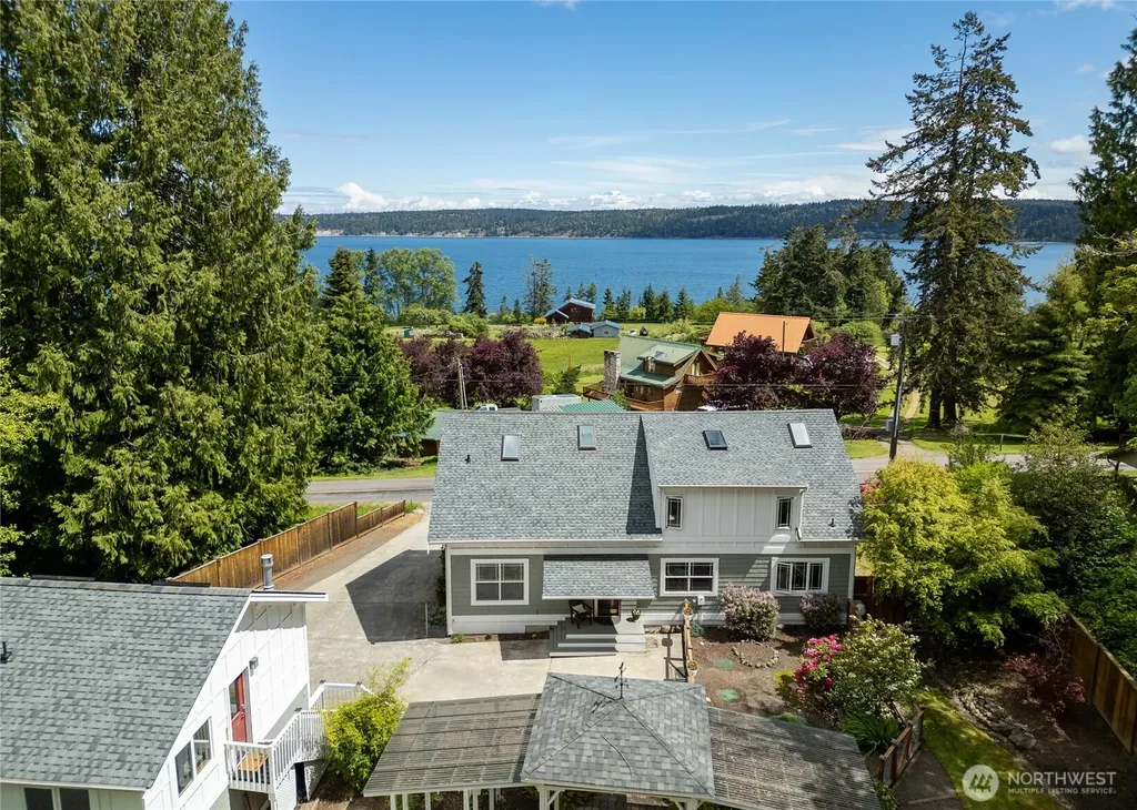 3530 W Sequim Bay Road Sequim WA 98382
