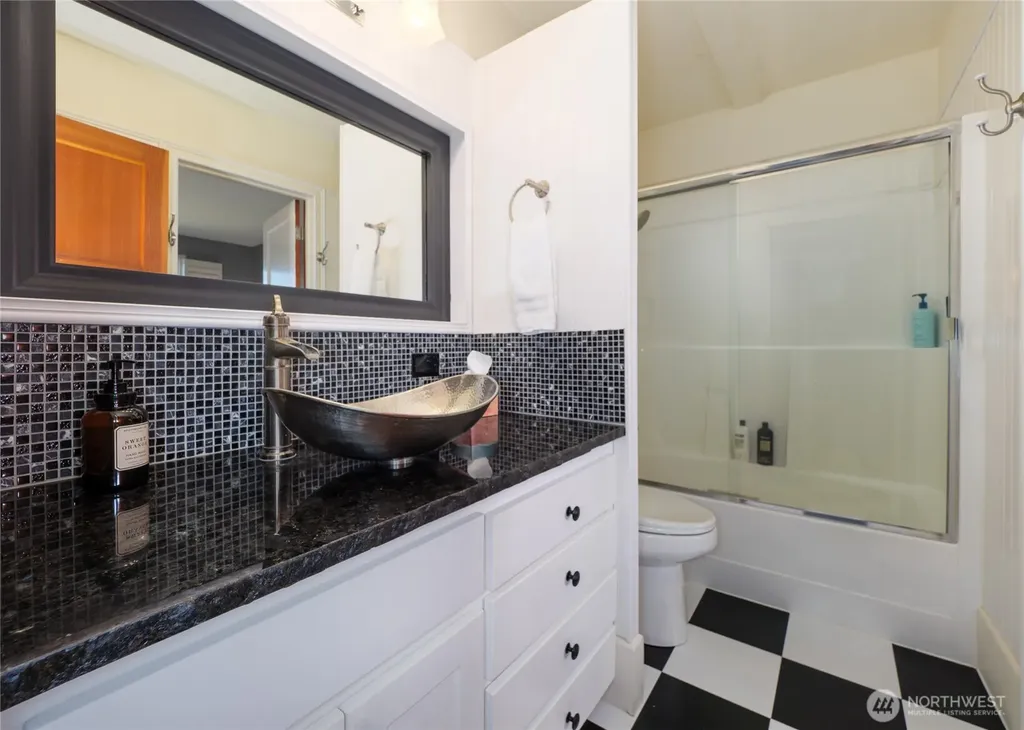 3530 W Sequim Bay Road Sequim WA 98382