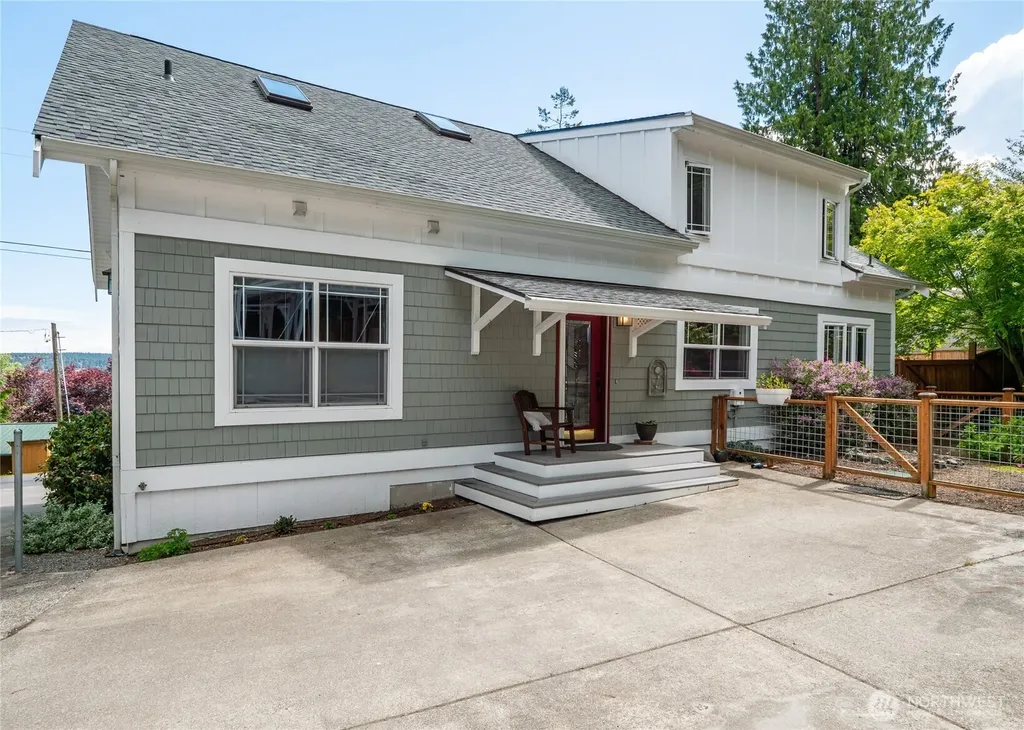3530 W Sequim Bay Road Sequim WA 98382