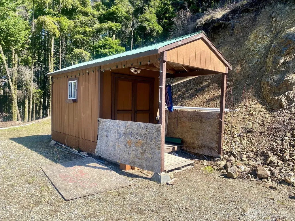 393 Tom & Nita Road Cle Elum WA 98922