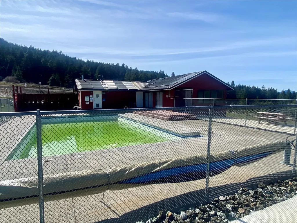 393 Tom & Nita Road Cle Elum WA 98922