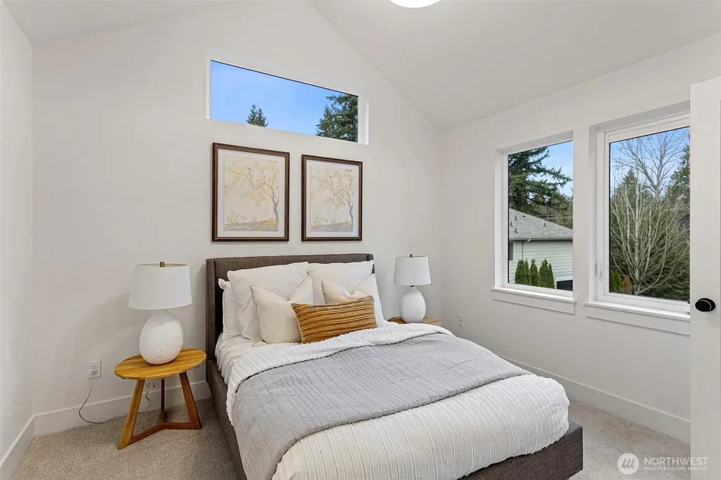 9513 132nd Avenue NE Kirkland WA 98033