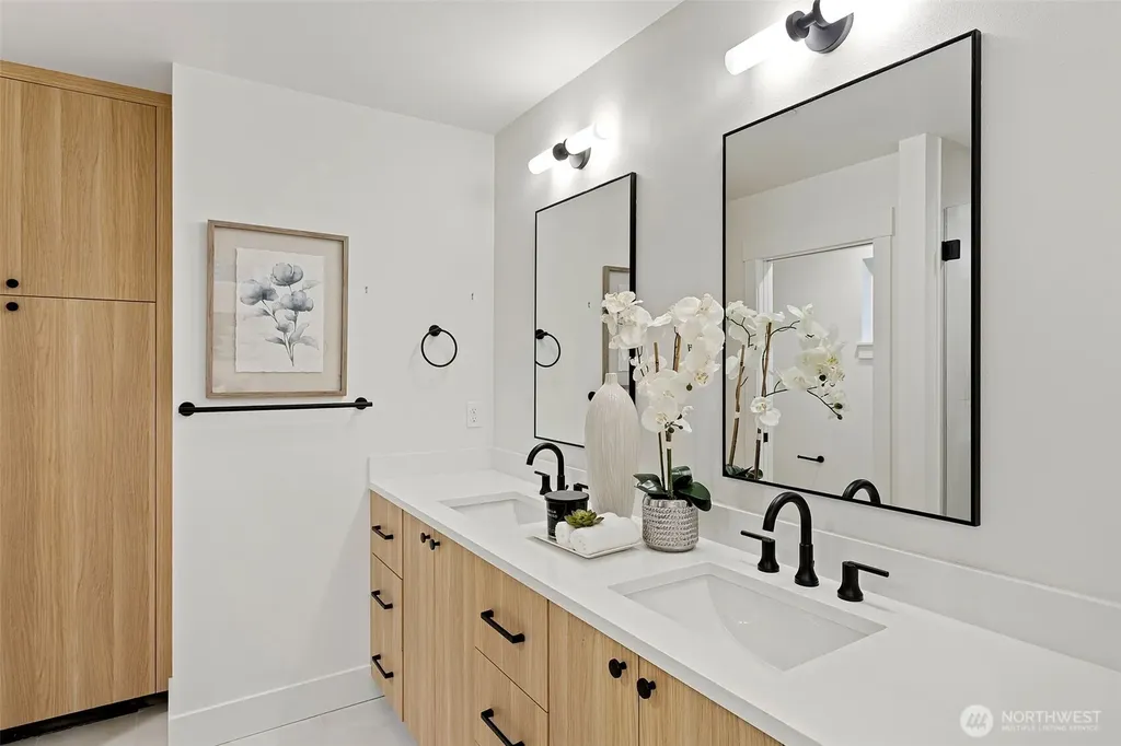 9513 132nd Avenue NE Kirkland WA 98033
