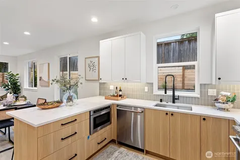 9513 132nd Avenue NE Kirkland WA 98033