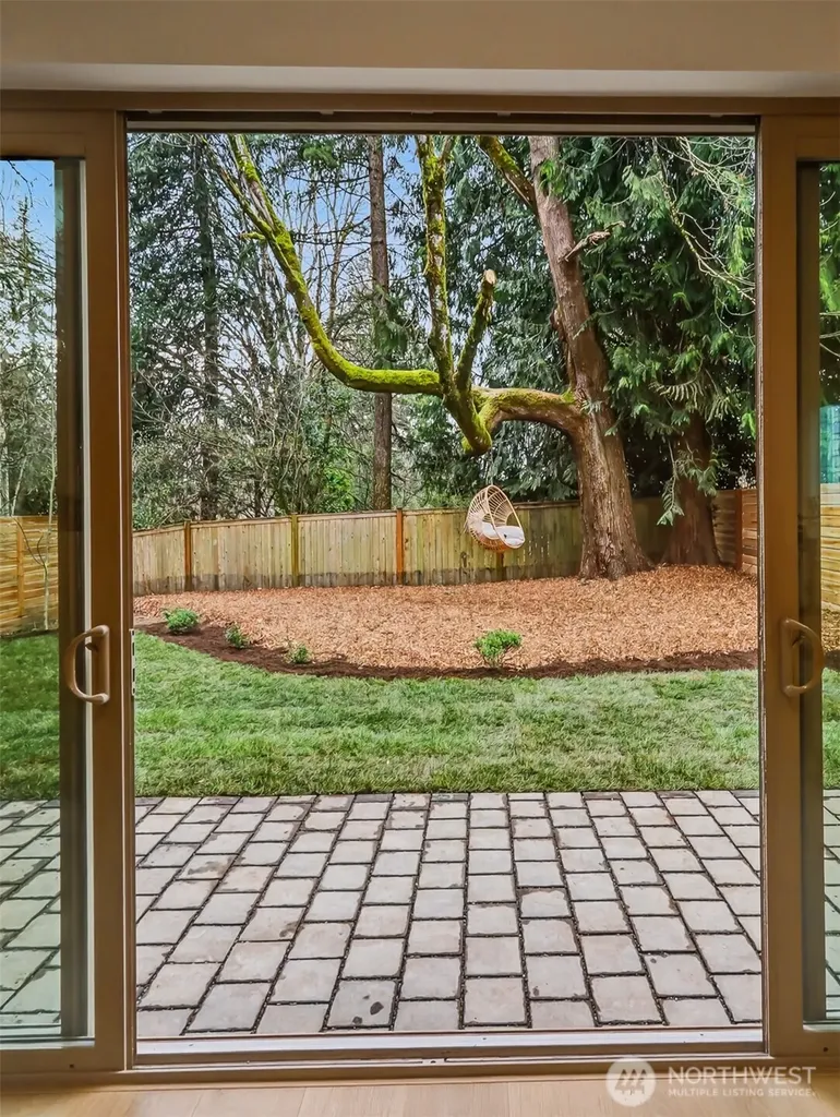 11251 108th Avenue NE Kirkland WA 98033