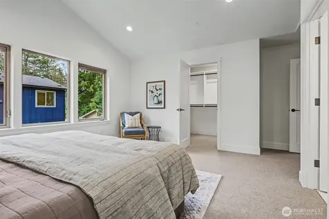 11251 108th Avenue NE Kirkland WA 98033