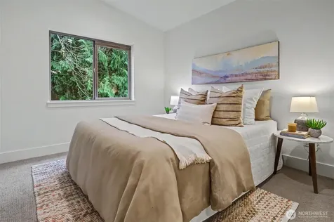 11251 108th Avenue NE Kirkland WA 98033