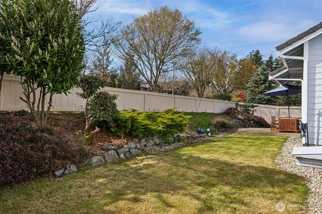 4209 Campus Green Drive NE Lacey WA 98516