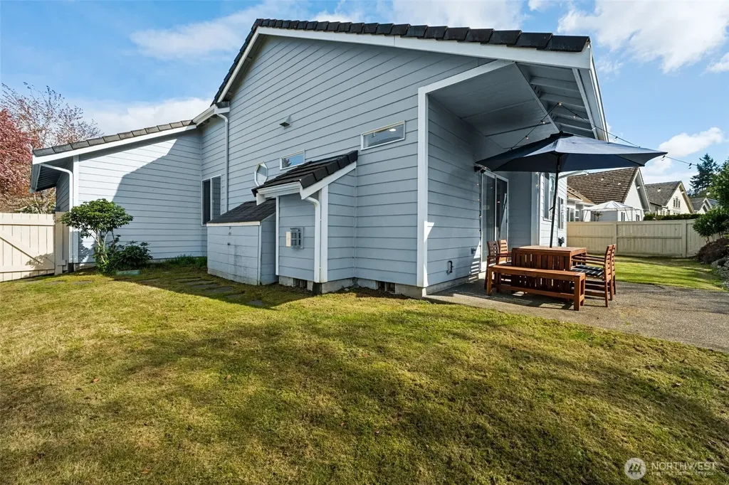 4209 Campus Green Drive NE Lacey WA 98516
