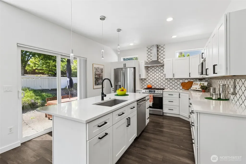 4209 Campus Green Drive NE Lacey WA 98516
