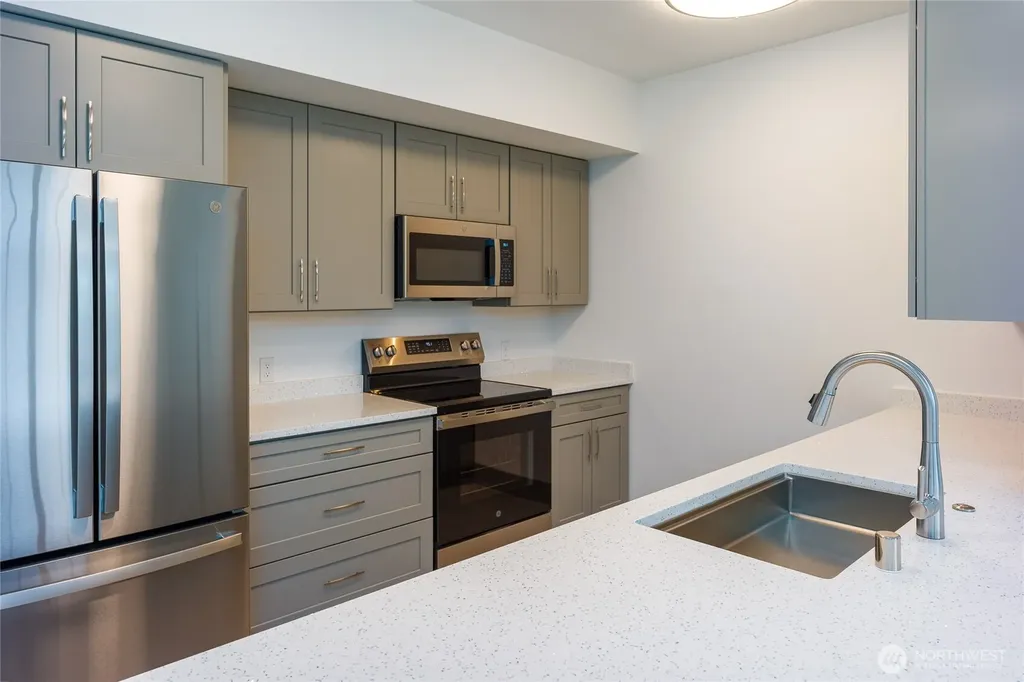 623 Morris Street La Conner WA 98257