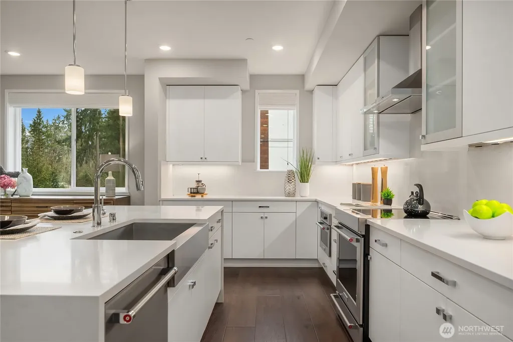 23121 NE 8th Street Sammamish WA 98074