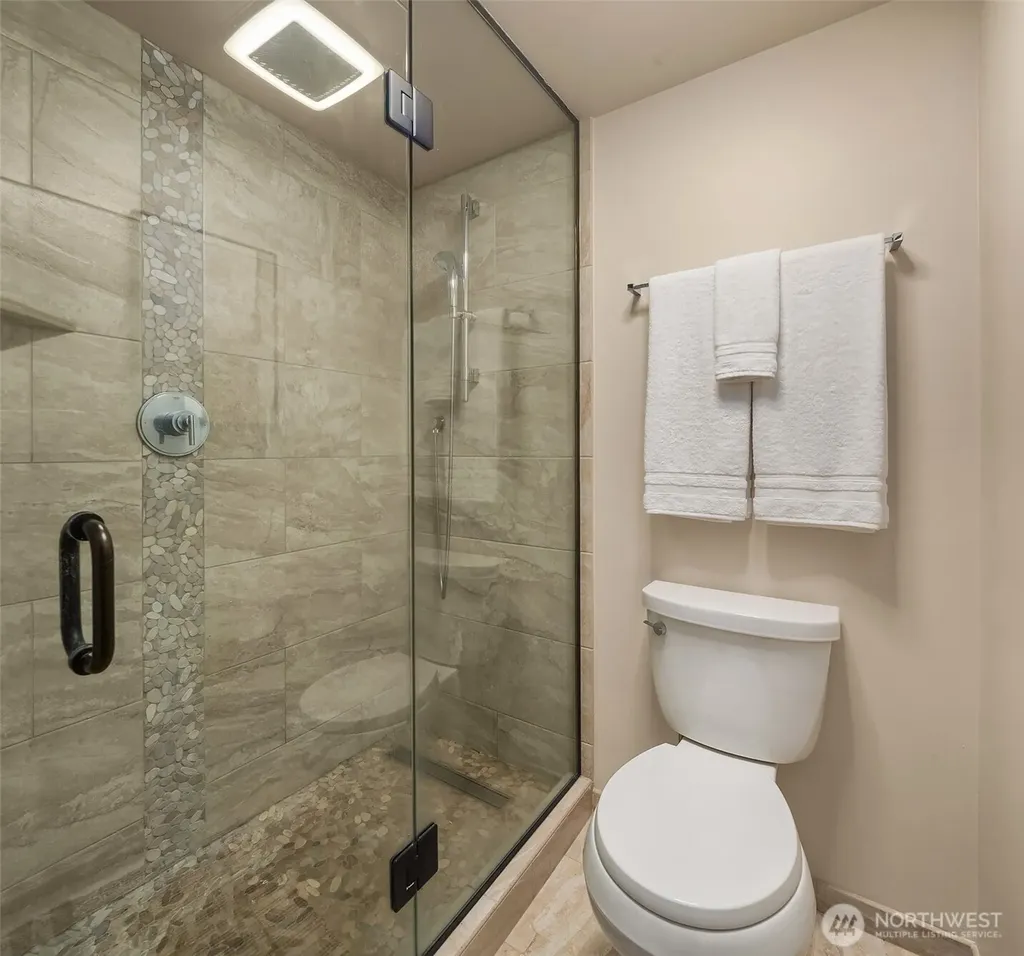 2100 3rd Avenue Seattle WA 98121