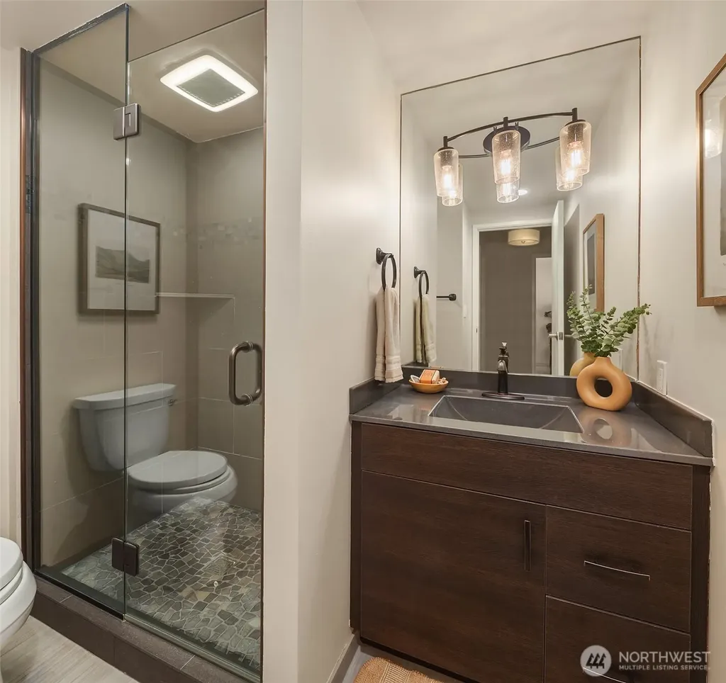 2100 3rd Avenue Seattle WA 98121