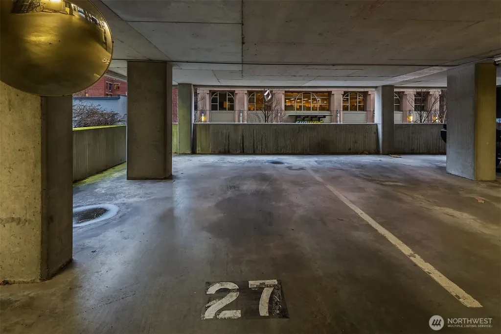 2100 3rd Avenue Seattle WA 98121