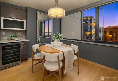 2100 3rd Avenue Seattle WA 98121