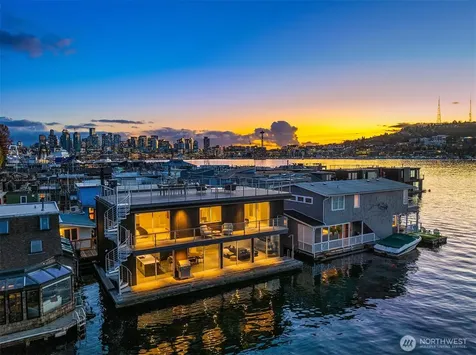 2241 Fairview Avenue E Seattle WA 98102
