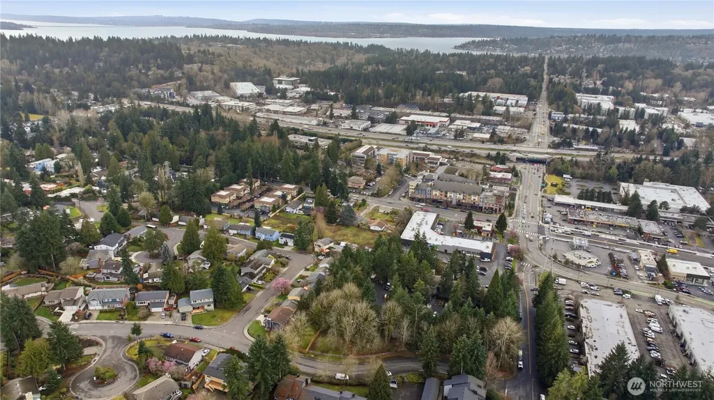12515 NE 116th Street Kirkland WA 98034