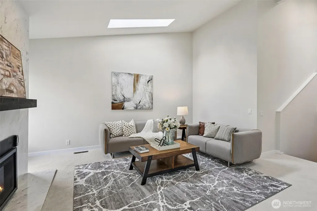 1220 80th Place NE Medina WA 98039
