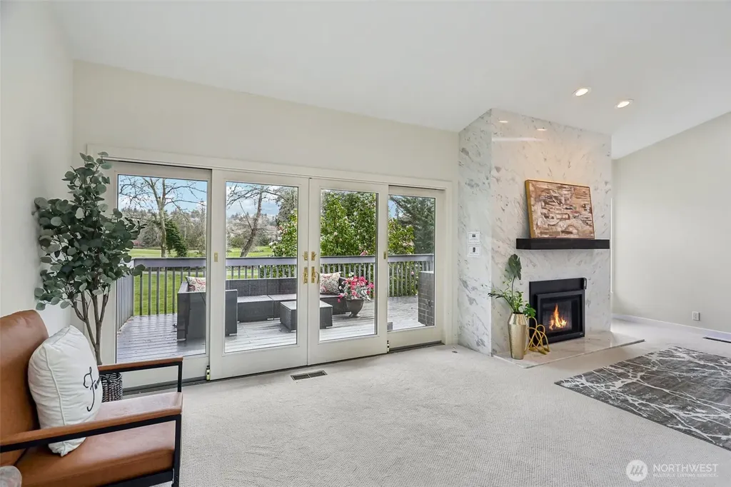 1220 80th Place NE Medina WA 98039