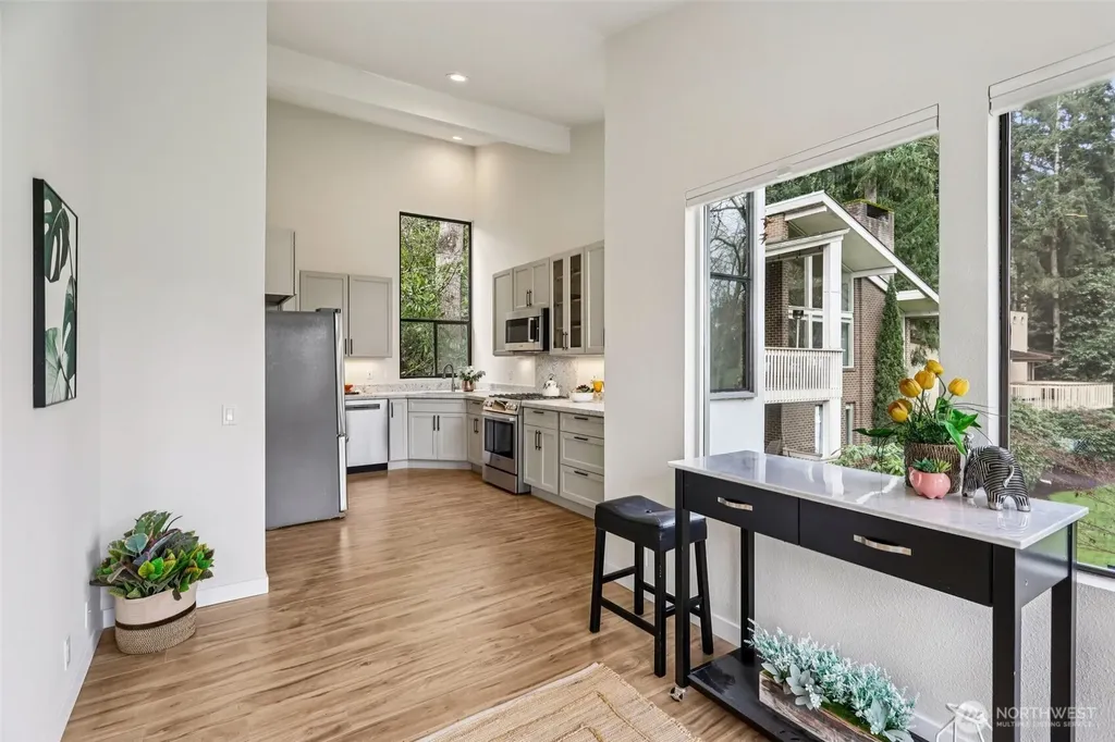 1220 80th Place NE Medina WA 98039