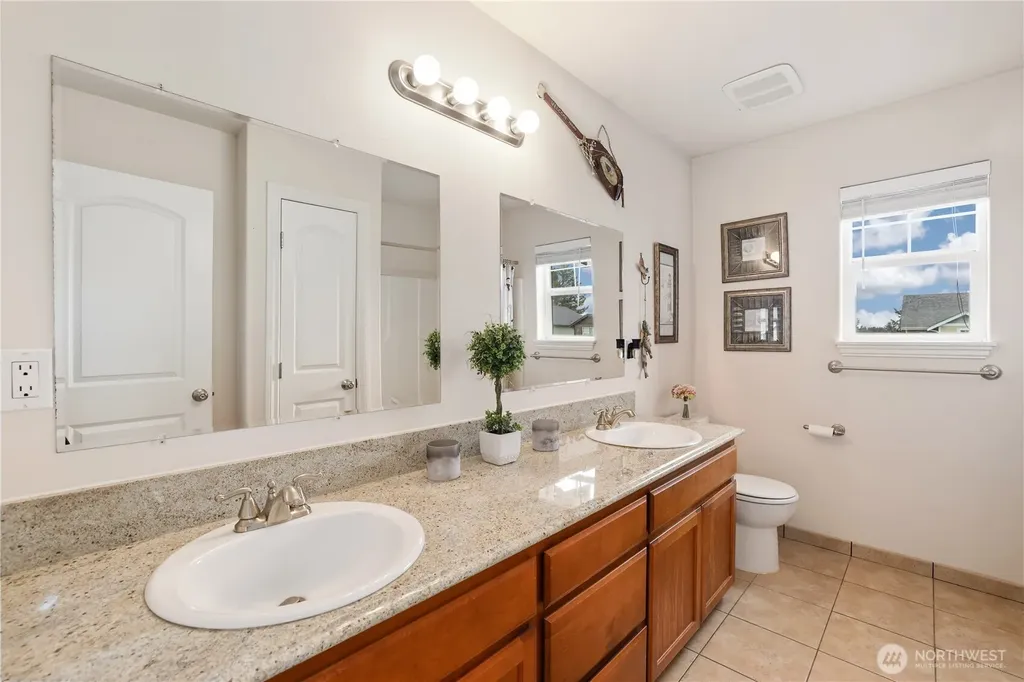 655 Joy Street Eatonville WA 98328