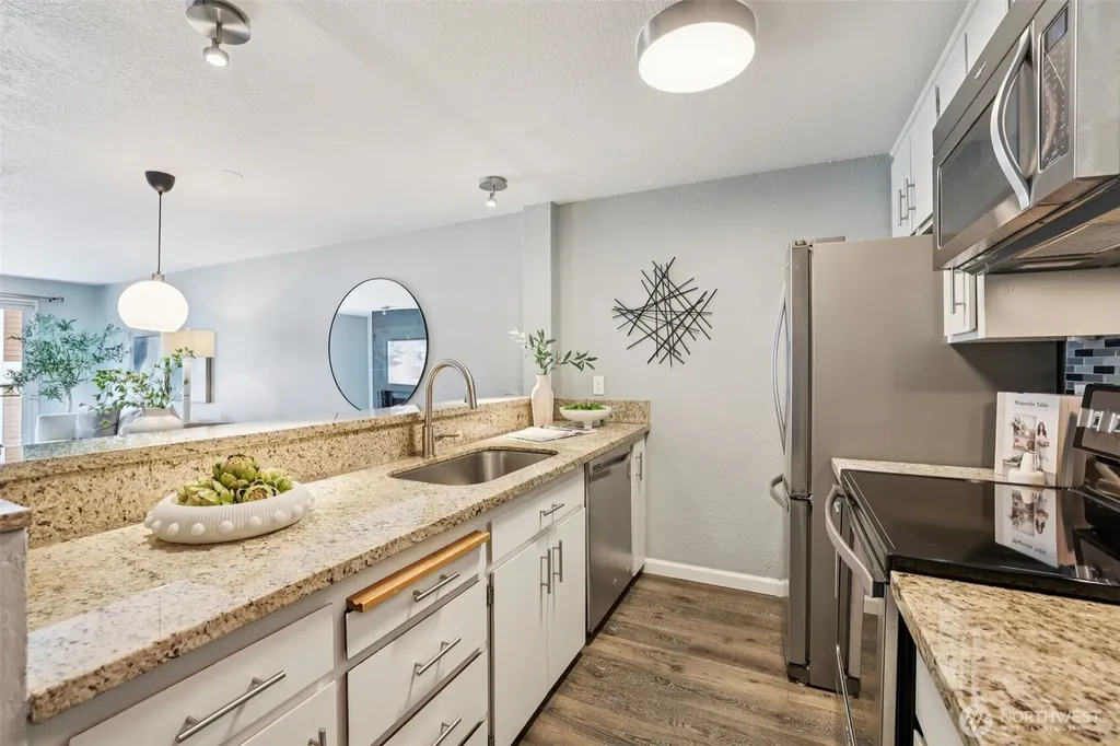2219 14th Avenue W Seattle WA 98119