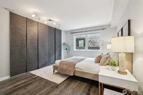 2219 14th Avenue W Seattle WA 98119