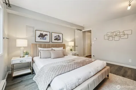 2219 14th Avenue W Seattle WA 98119